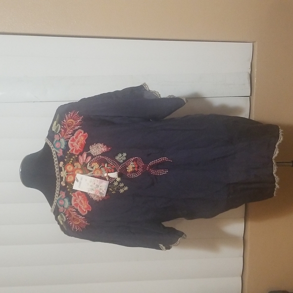 BELLEFLEUR BLOUSE - Picture 7 of 10